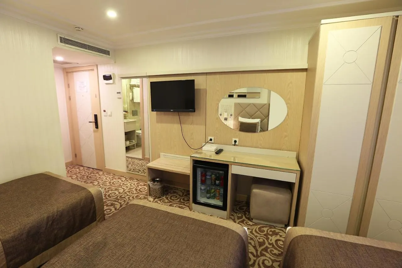 Alpinn Hotel Стамбул 4*,