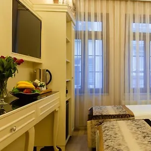 Nobel Hotel